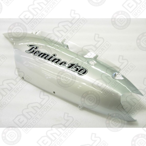 Left rear upper panel