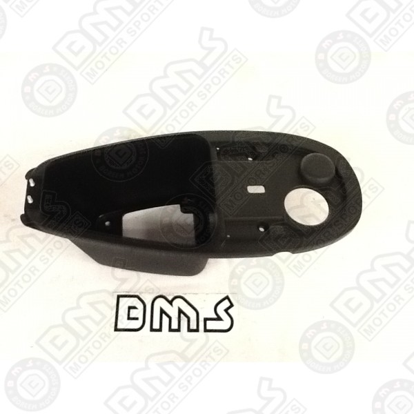 LUGGAGE BOX ASSEMBLY