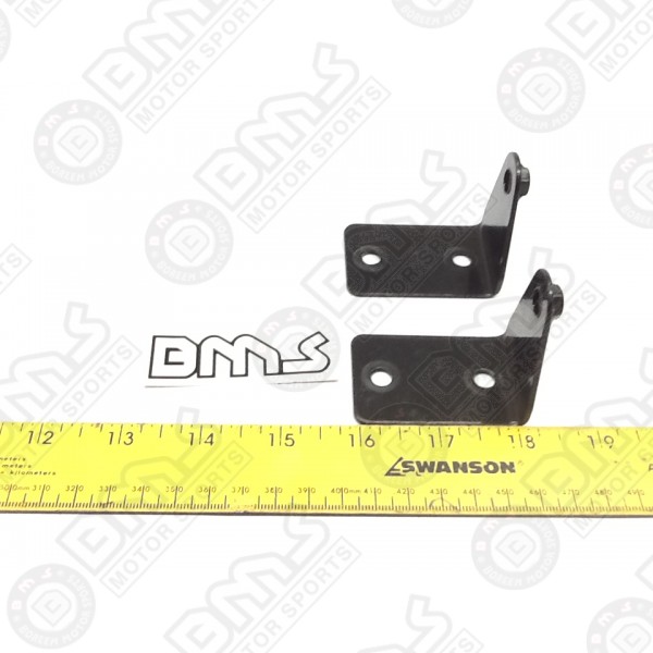 REAR DOOR BRACKET SET