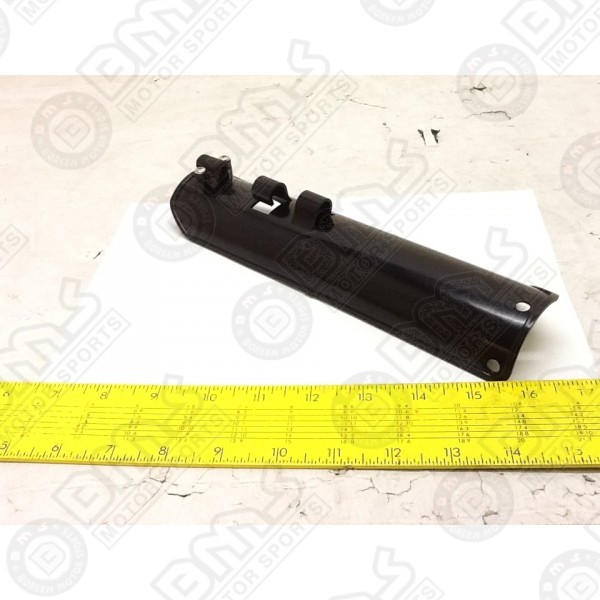 Front left shock absorber backplate(plastic)