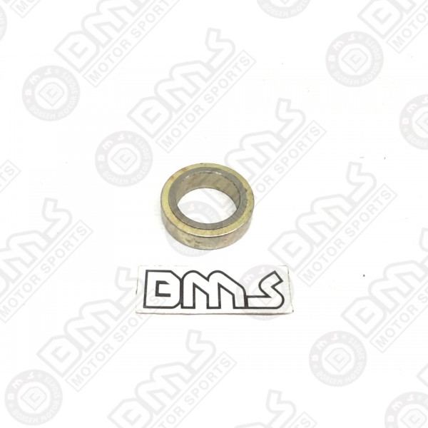 FRONT SPACER