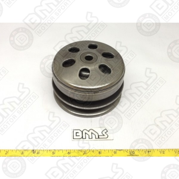 Driven wheel assembly 