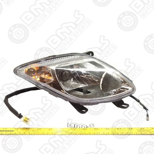 PASSENGER (R) SIDE HEADLIGHT ASSEMBLY