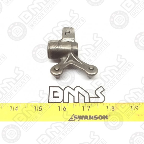 ARM, VALVE ROCKER INTAKE