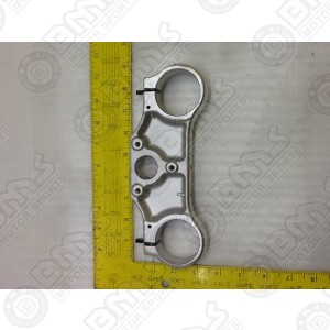 Lower connecting plate