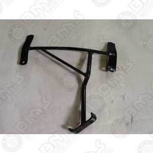 Passenger side, Front mudguard bracket