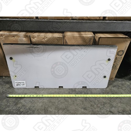 WINDSHIELD  - Square Style Botton 39 inch Long)