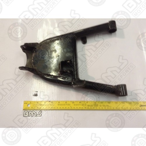 REAR L LOWER SWING ARM