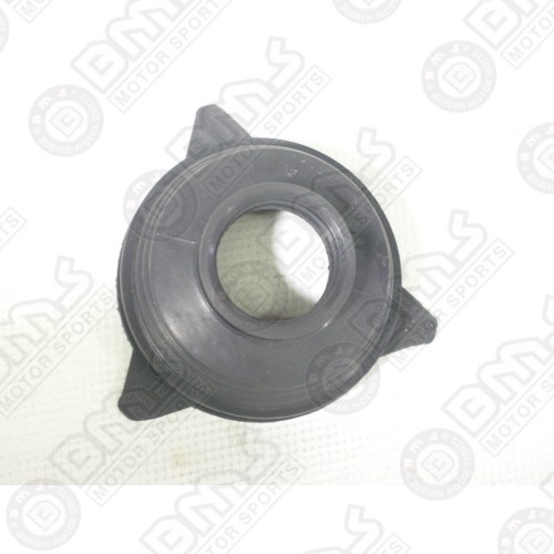 Rear transmission boot