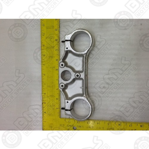 Lower connecting plate