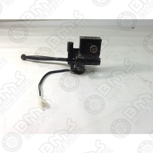 LEFT MASTER CYLINDER