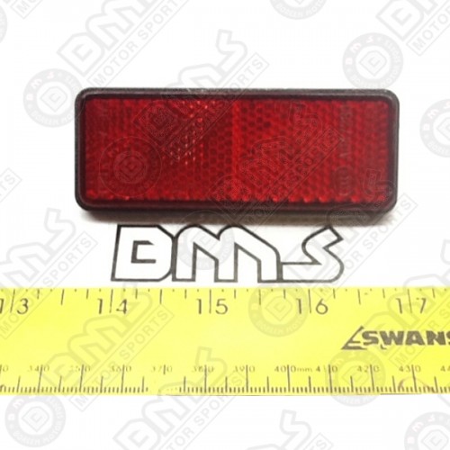 REAR REFLECTOR